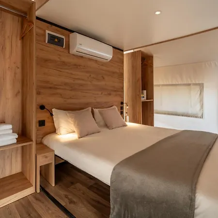 Ohai Outdoor 3* Nazaré