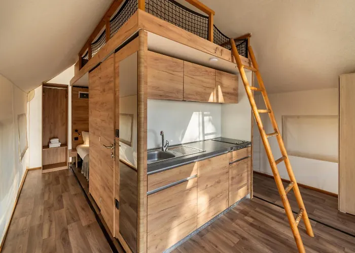 Ohai Outdoor 3* Nazaré