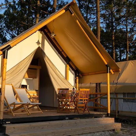 Semesteranläggning (resort) Ohai Outdoor