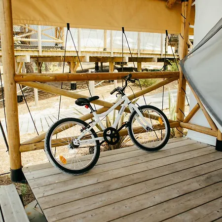 リゾート Ohai Outdoor 3*