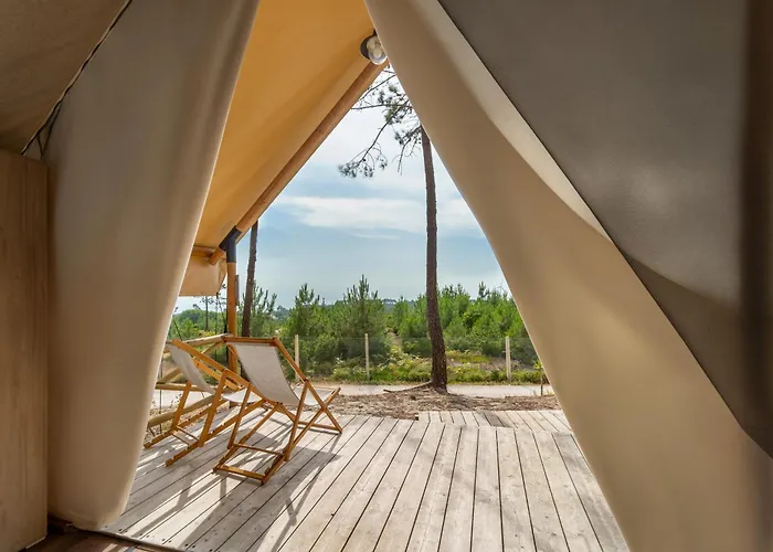 Semesteranläggning (resort) Ohai Outdoor 3*